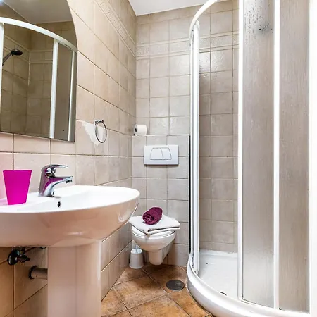 Seaviews From The Big Balcony, Parking And Wifi