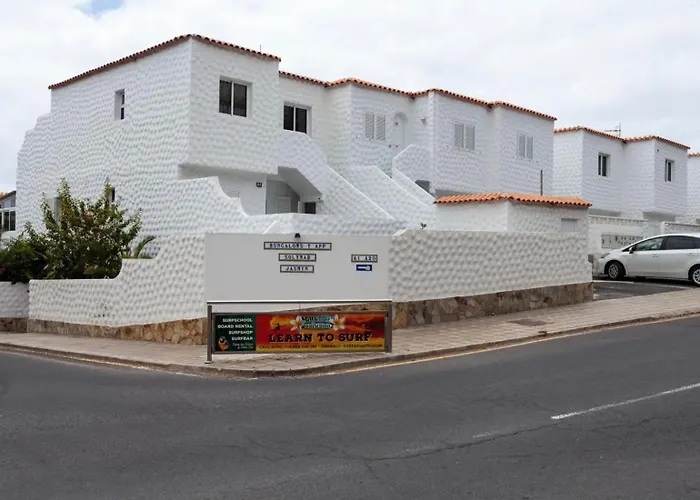 Seaviews From The Big Balcony, Parking And Wifi Apartmán *