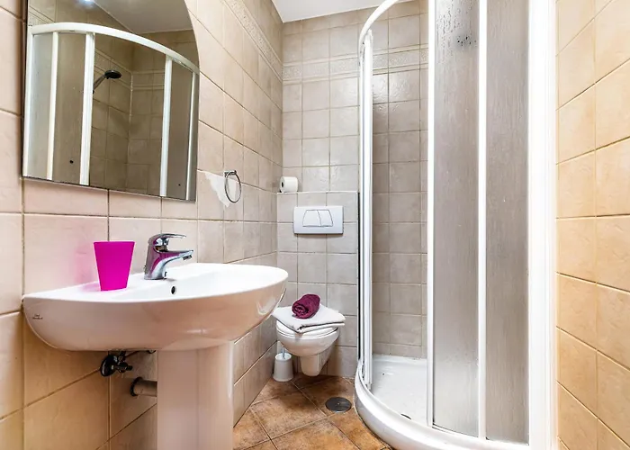 Seaviews From The Big Balcony, Parking And Wifi